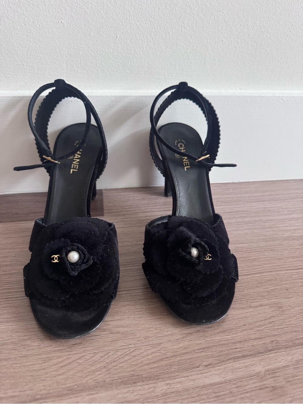CHANEL Black Camellia Pearl Accent Slingback Heels